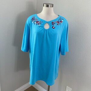 NEW Quacker Factory Womens XL Embroidered Floral Keyhole Blue Top Short Sleeve